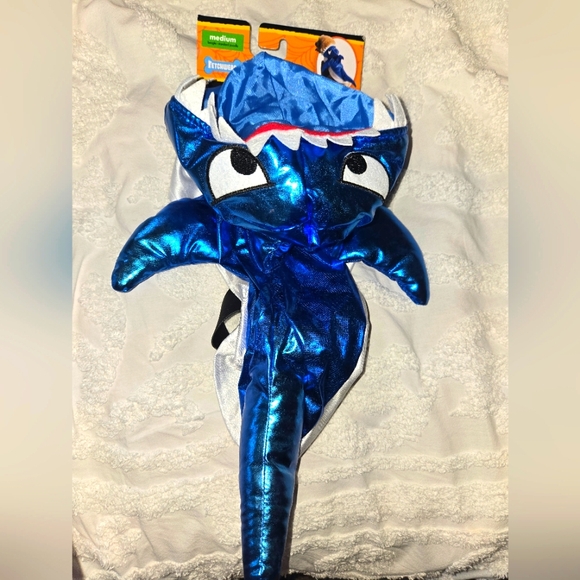 fetch Other - NWT Shiny Blue Shark Costume for 14 In Dogs Halloween Pet Costume